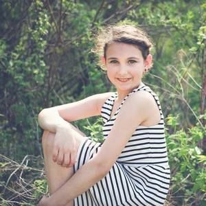 Meet your Posher, Ella